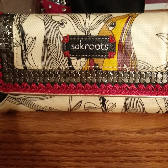 Sakroots Handbags - Sakroots wallet